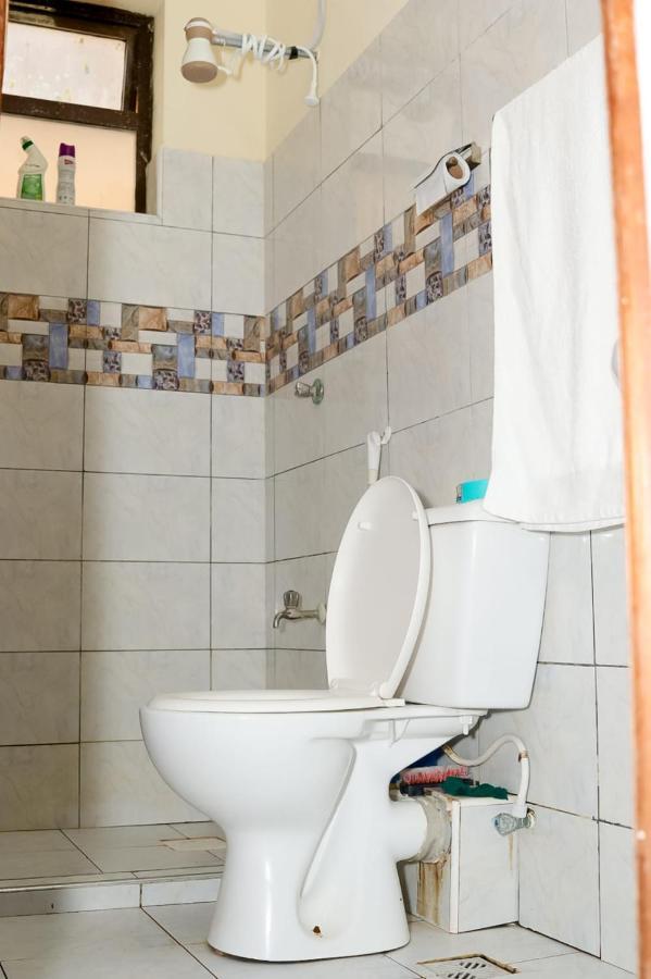 Lux Suites Bamburi Furnished Apartments Dış mekan fotoğraf