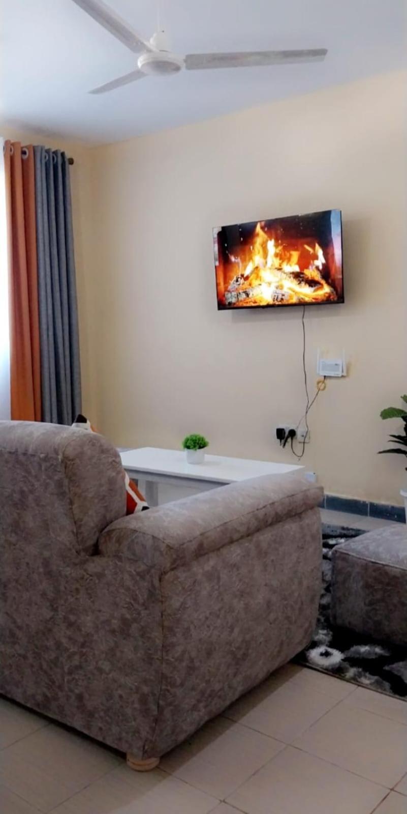 Lux Suites Bamburi Furnished Apartments Dış mekan fotoğraf