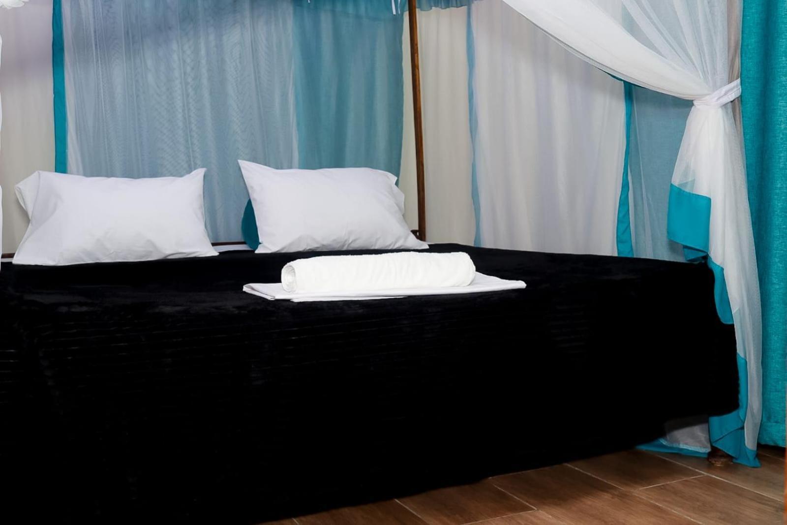 Lux Suites Bamburi Furnished Apartments Dış mekan fotoğraf